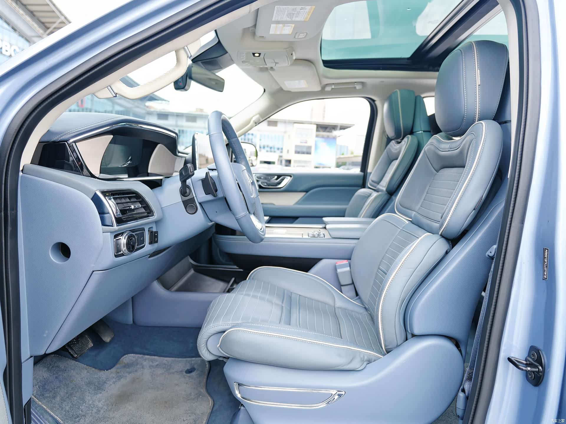 Lincoln Navigator, 2019 8