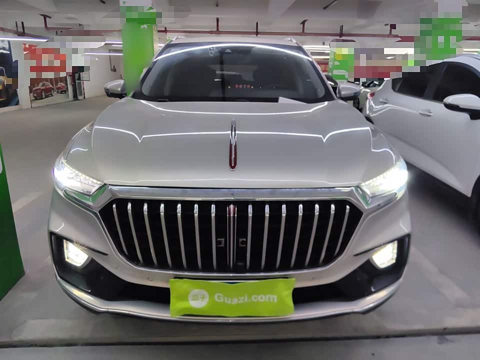 Hongqi HS5