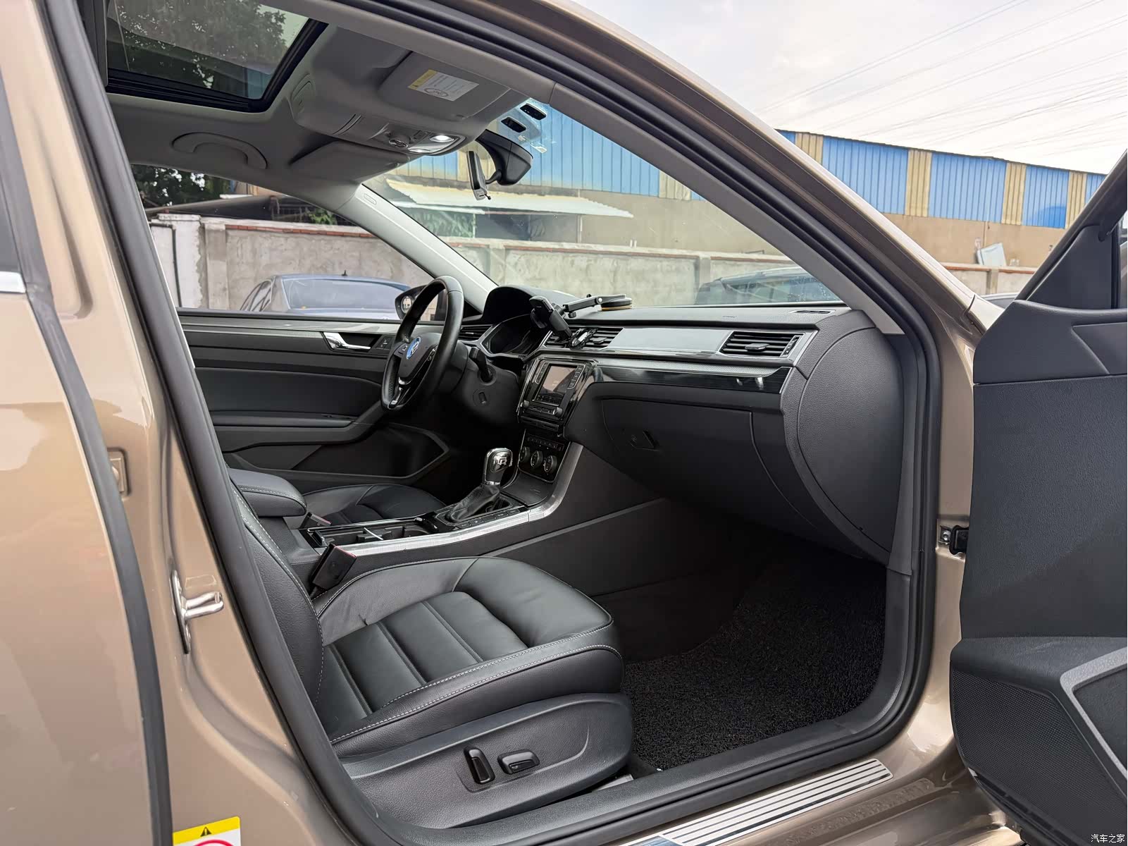 Volkswagen Passat, 2018 16