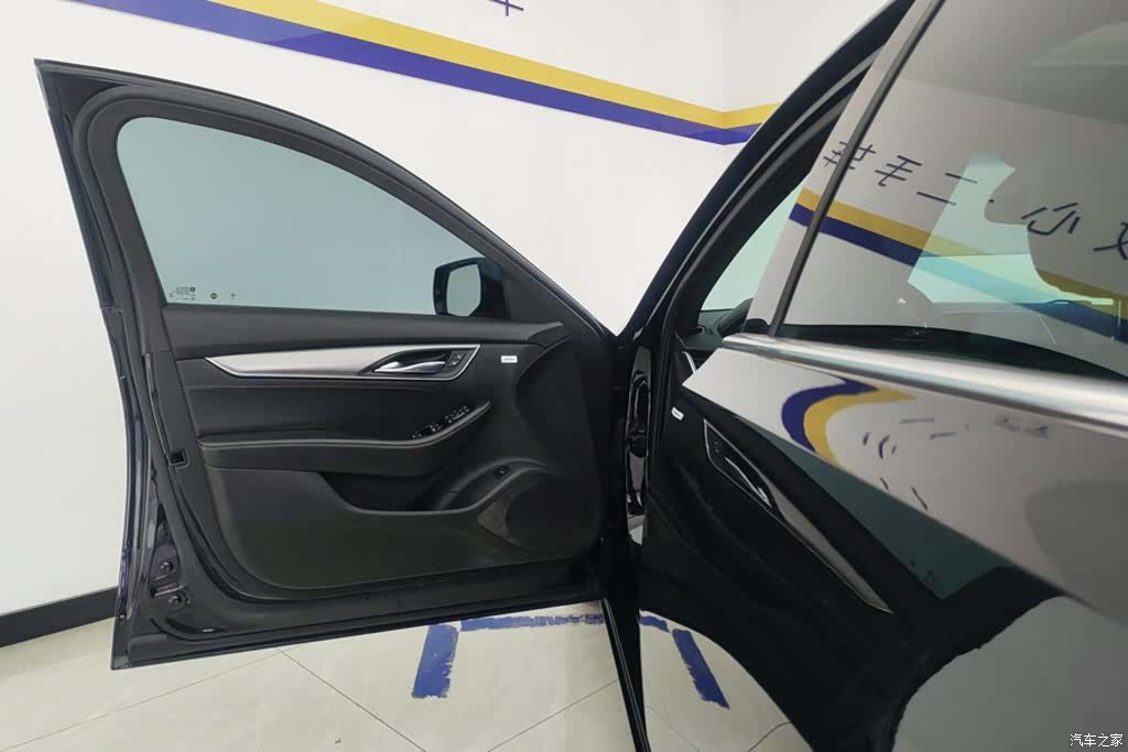 Cadillac CT5, 2023 7