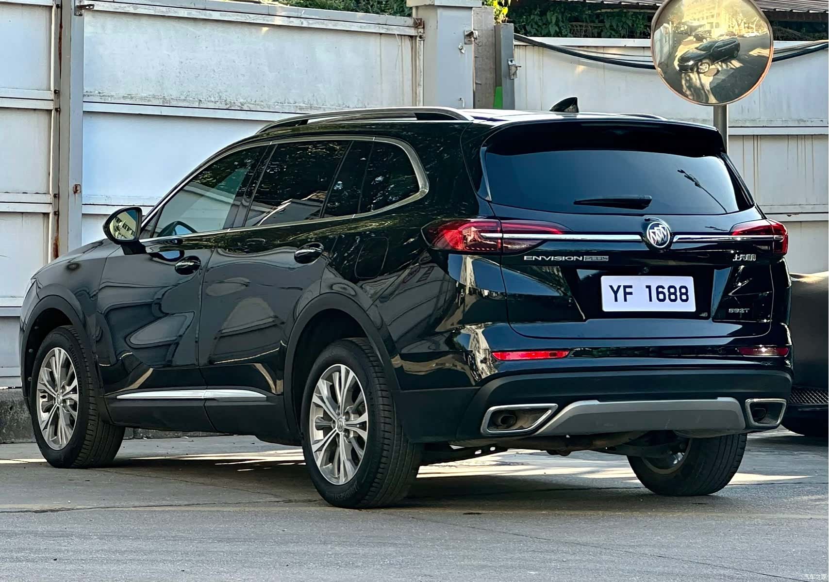 Buick Envision Plus, 2022 4