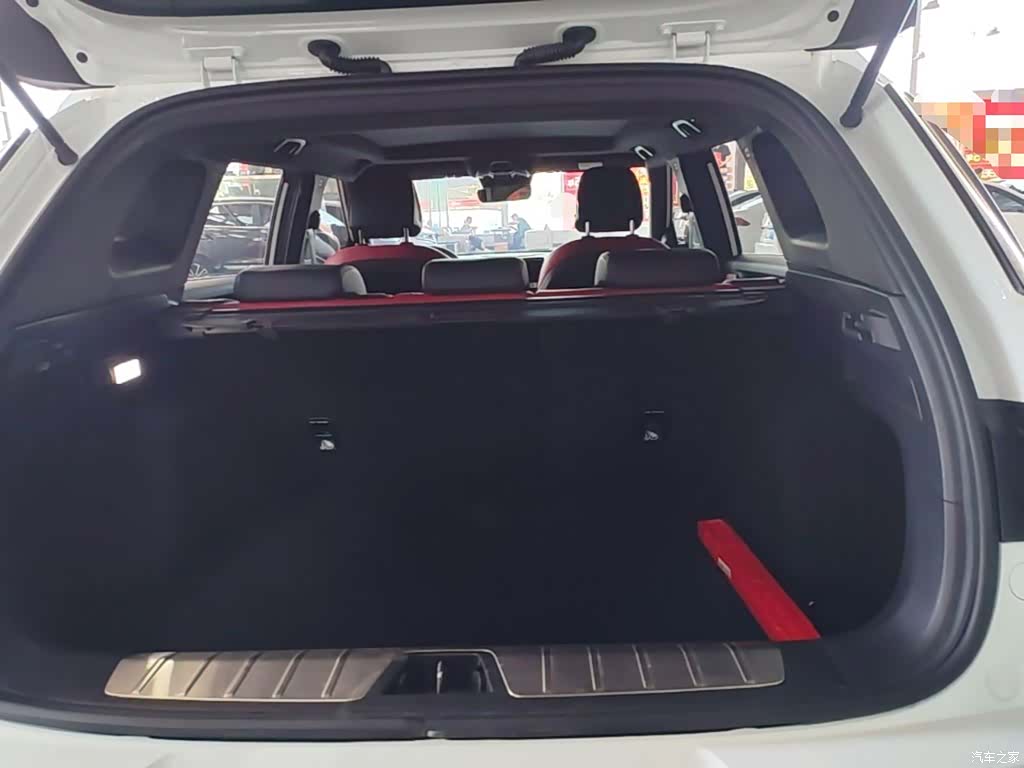 Geely Icon, 2022 19