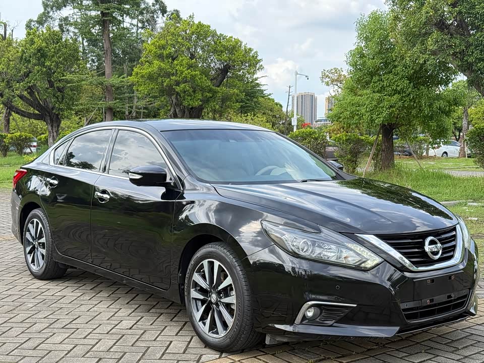 Nissan Teana Nissan Teana