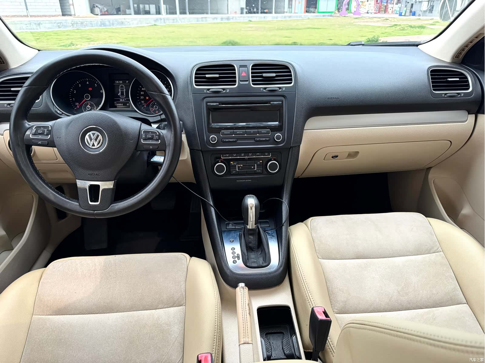 Volkswagen Golf, 2012 все фото