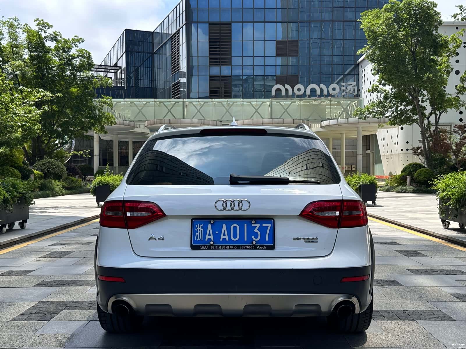 Audi A4, 2014 все фото