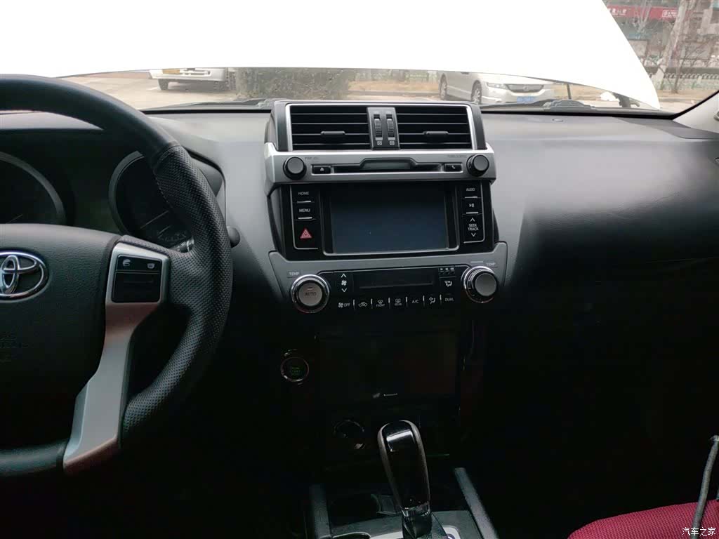 Toyota Prado, 2015 9