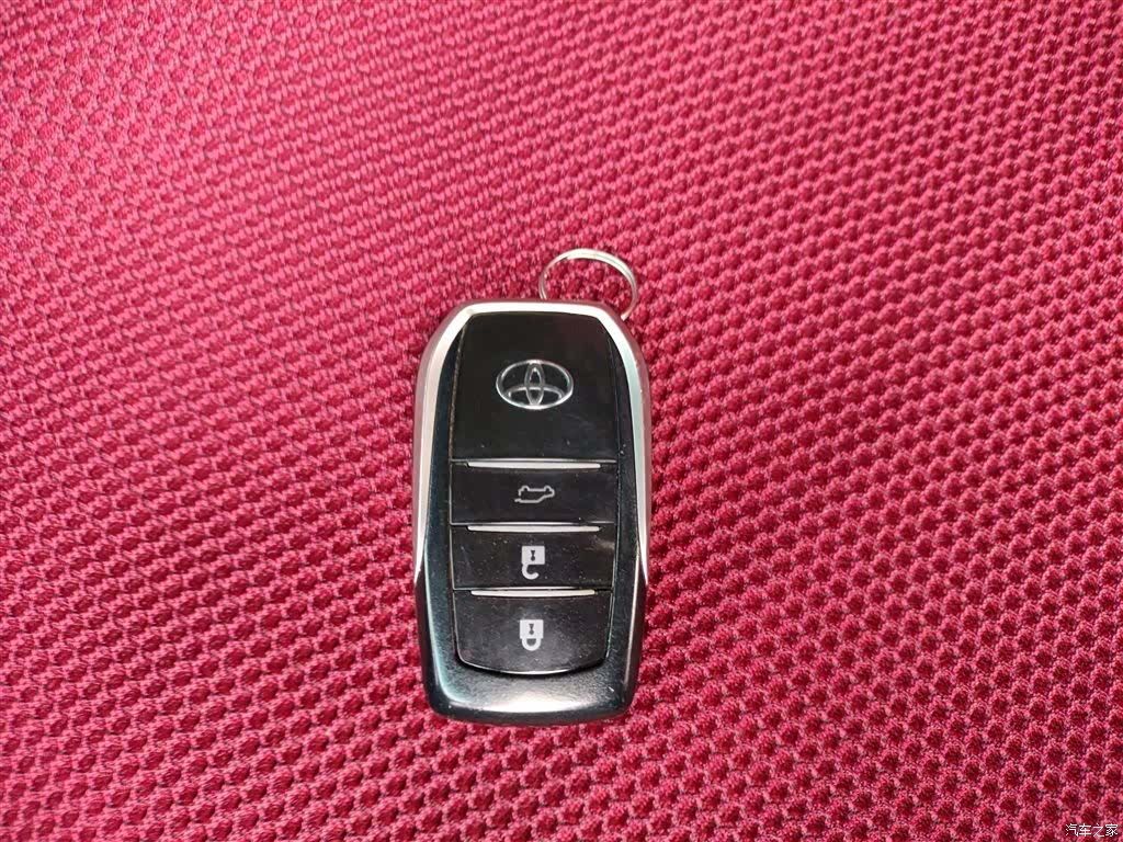Toyota Prado, 2015 17