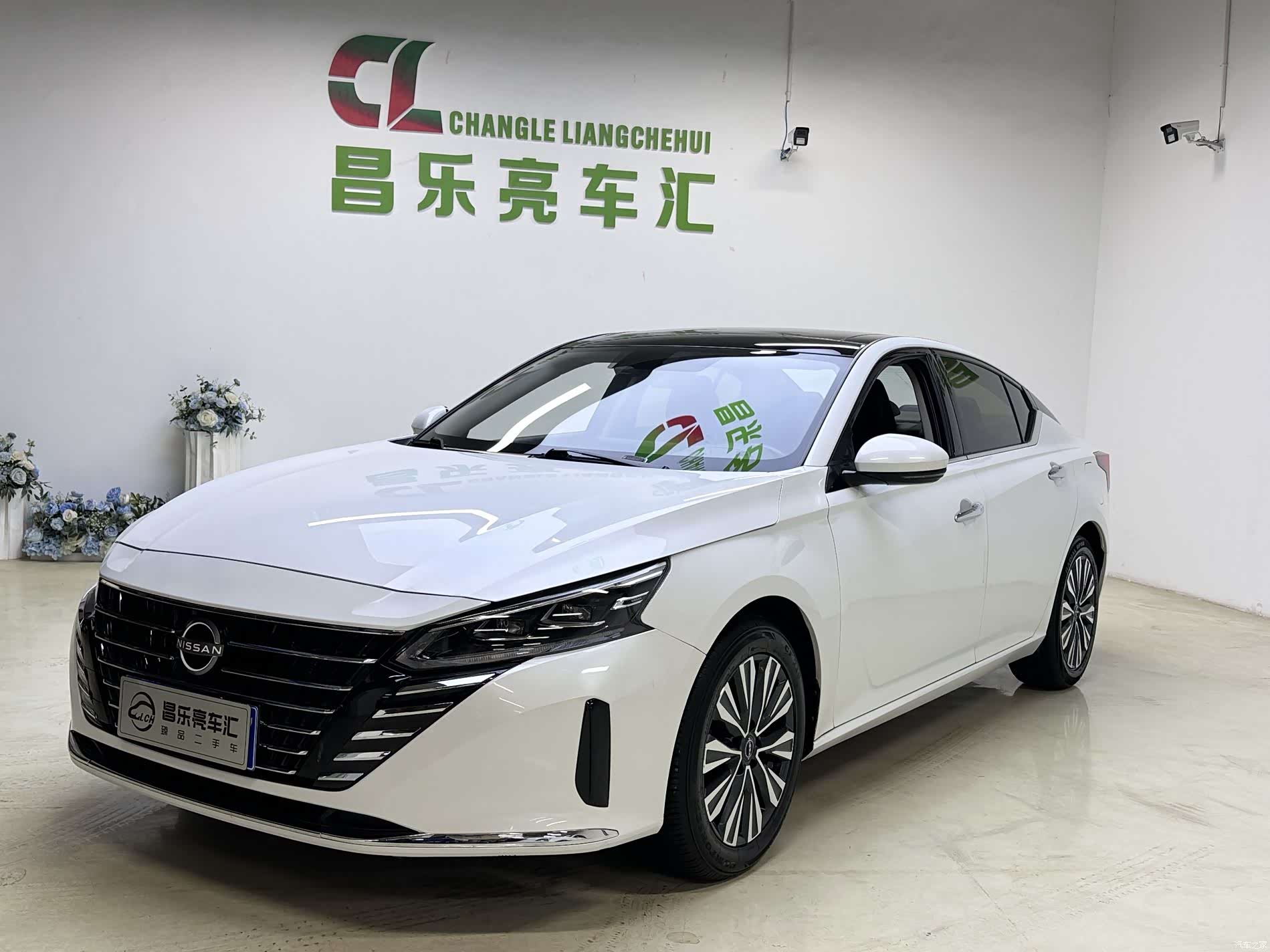 Nissan Teana, 2023 3