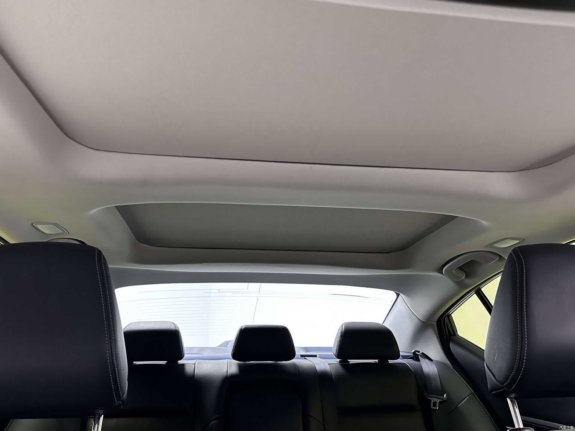 Nissan Teana, 2023 16