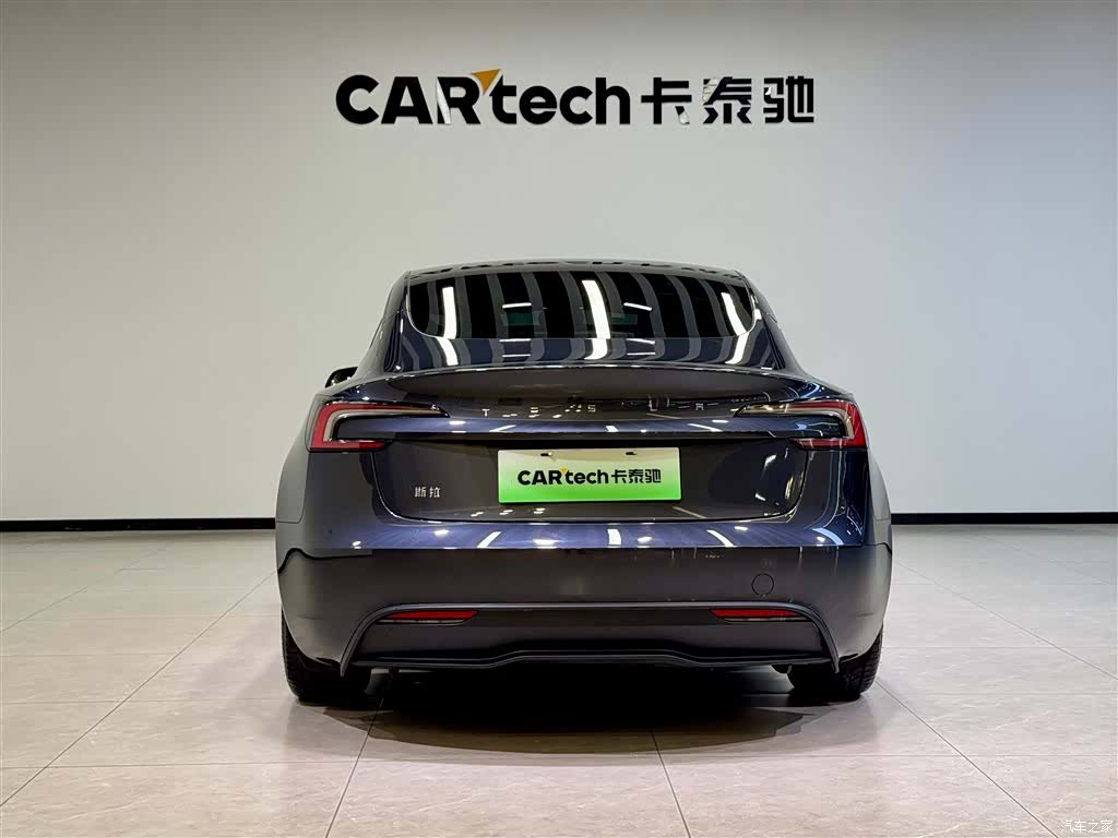 Tesla Model 3, 2024 4