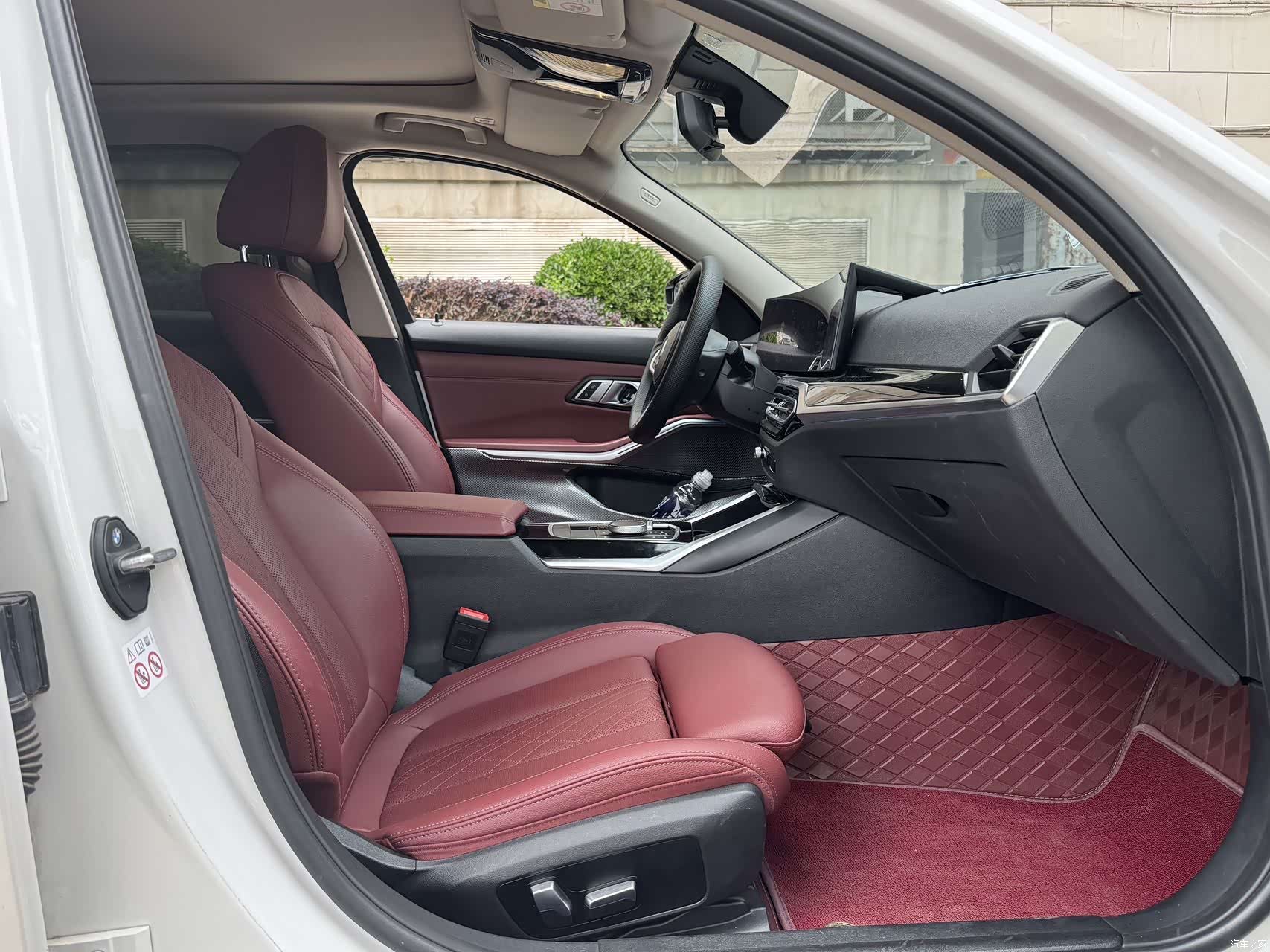 BMW i3, 2024 8