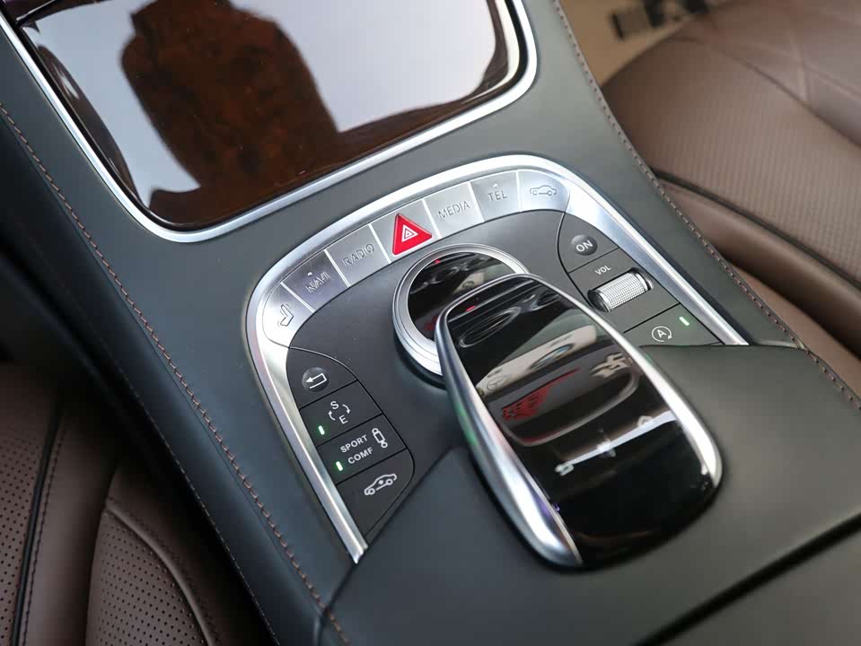 Mercedes-Benz Maybach S-class