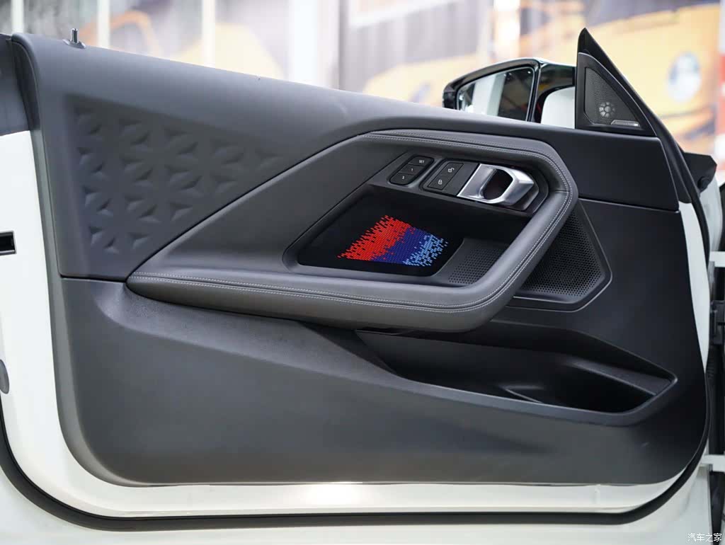 BMW M2, 2024 28