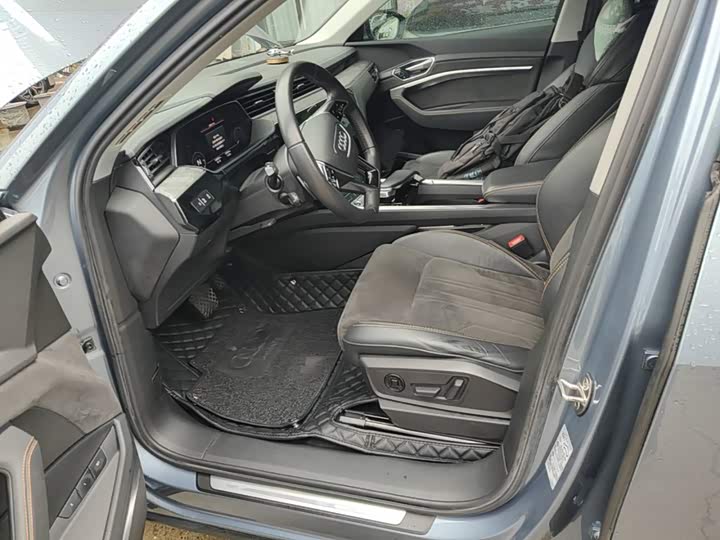 Audi e-tron 2021 50 quattro zhen xuan xing