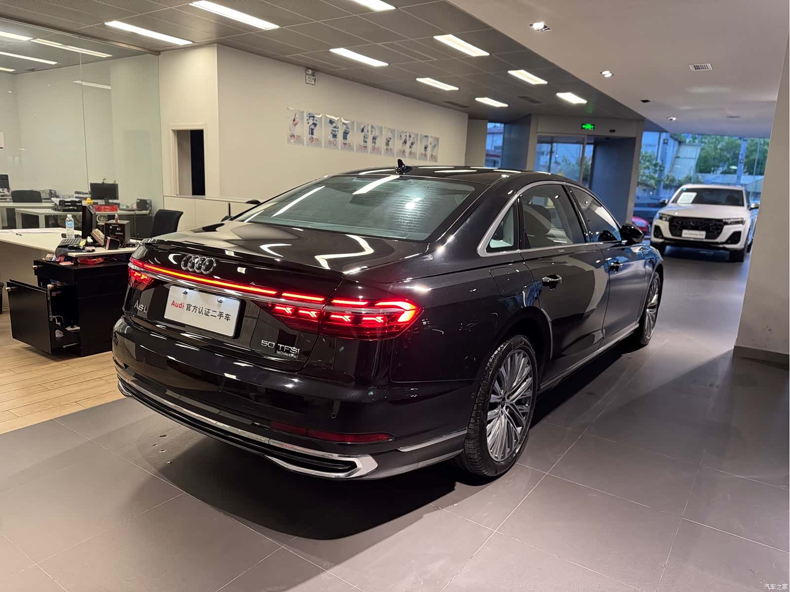 Audi A8L, 2025 6