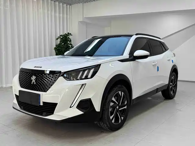 Peugeot 2008 2023 — купить из Китая под заказ