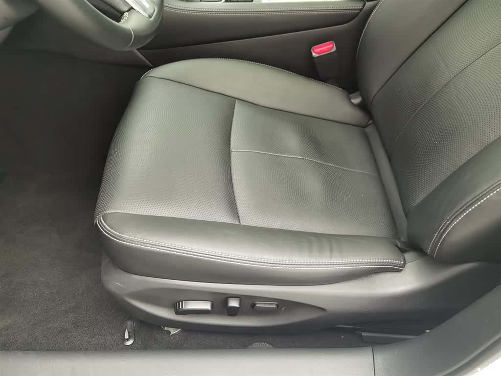 Infiniti Q50L, 2023 20