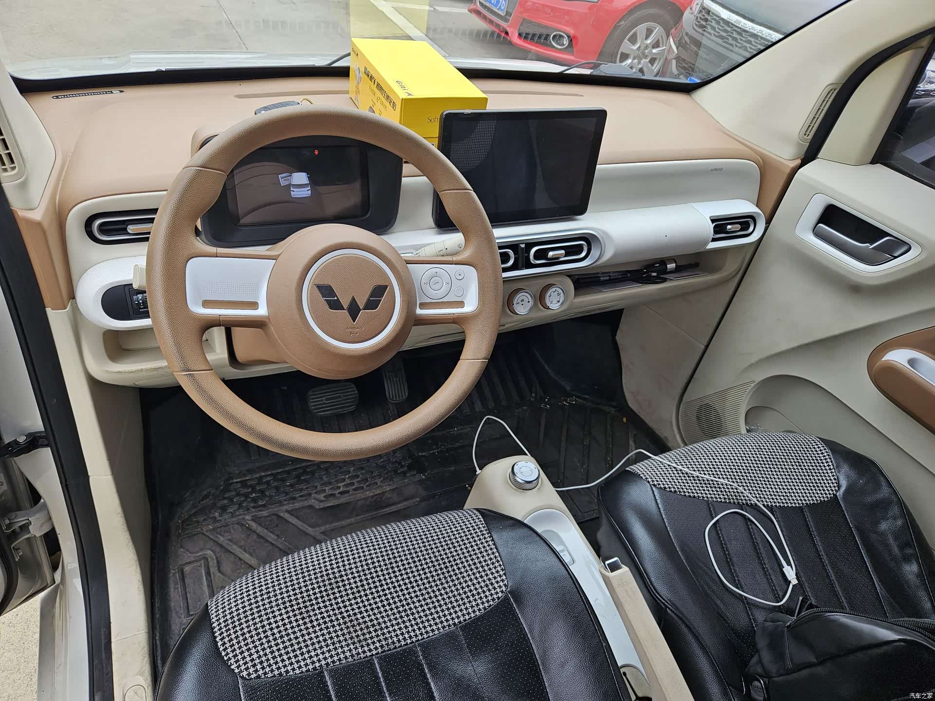 Wuling MINIEV, 2024 все фото