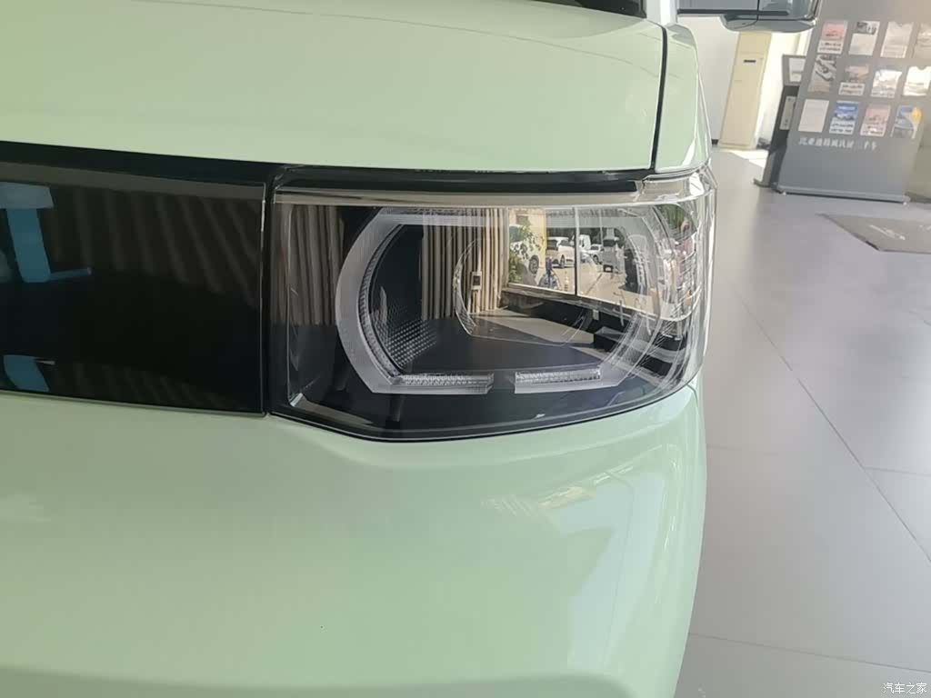 Wuling MINIEV, 2021 24