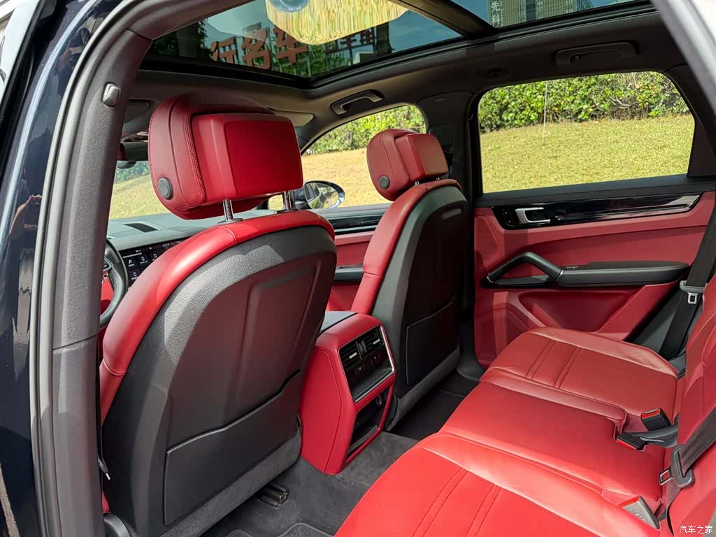 Porsche Cayenne, 2019 9