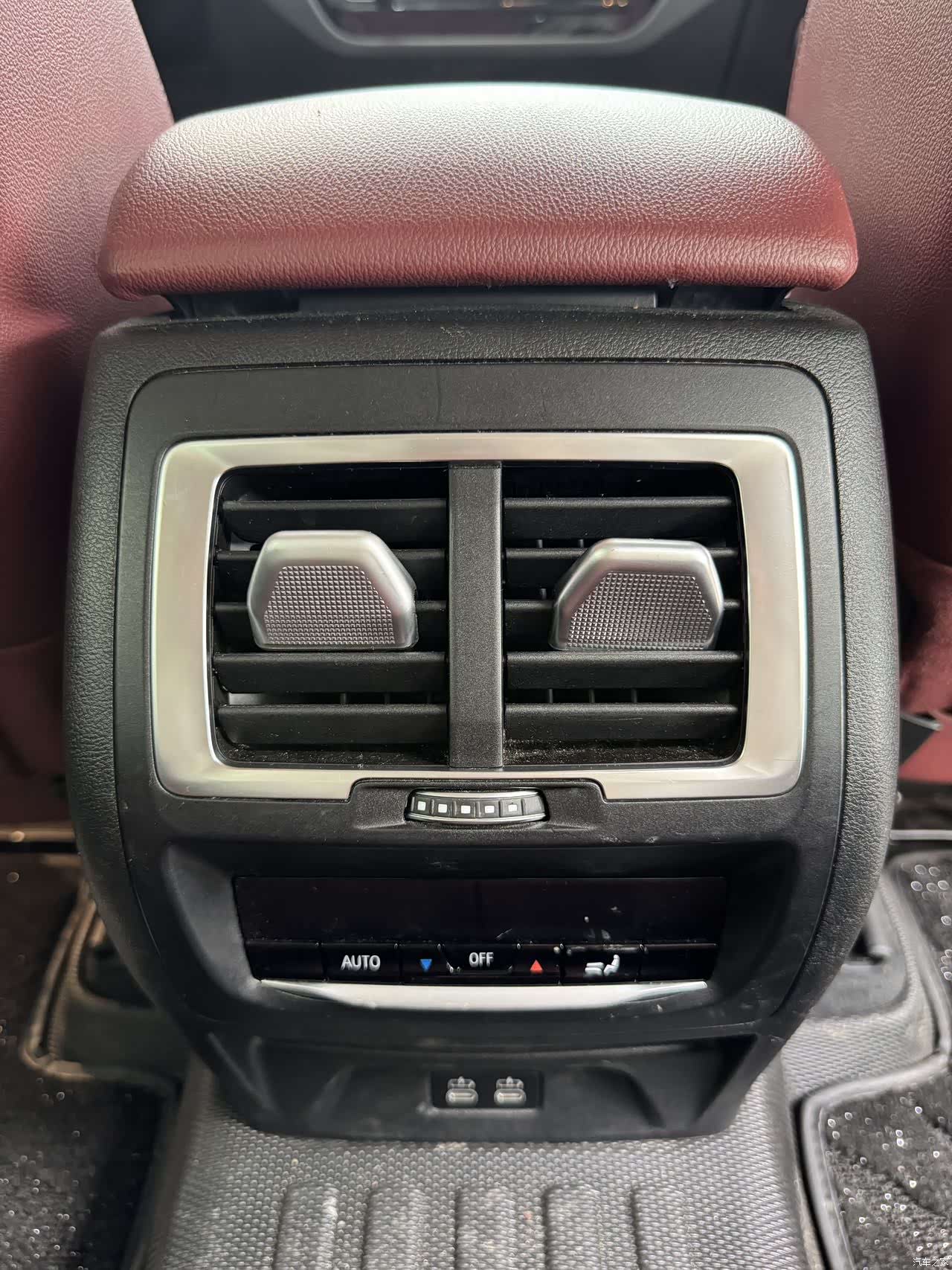 BMW iX3, 2023 10