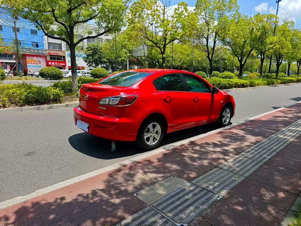 Mazda 3 star Cheng
