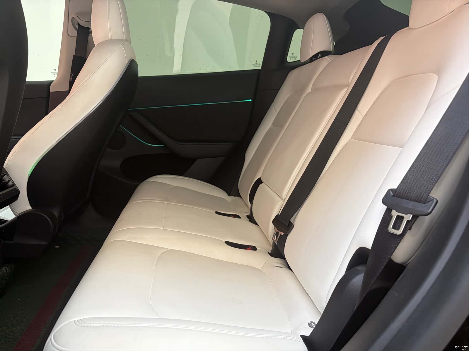 Tesla Model Y, 2021 15