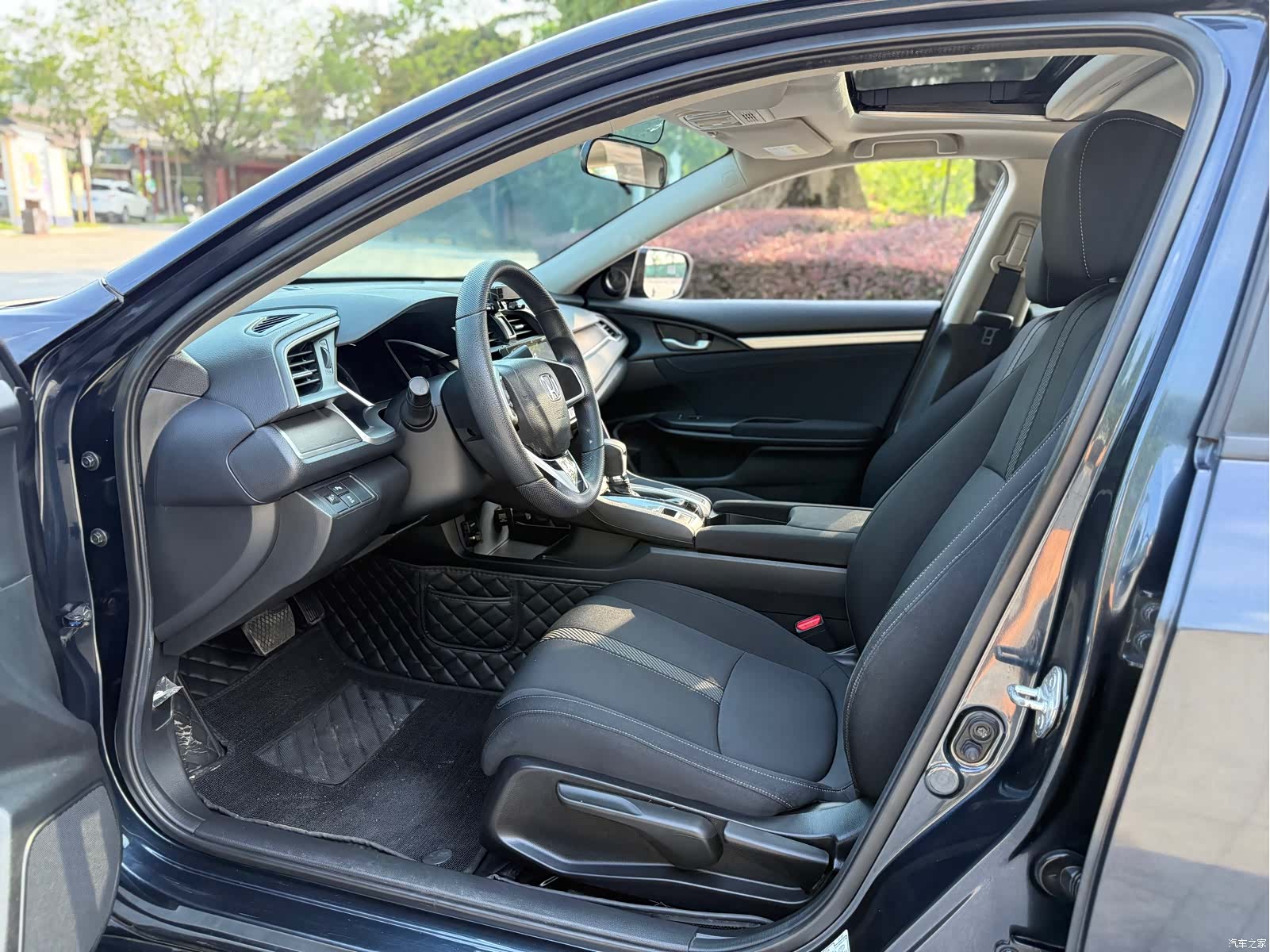 Honda Civic, 2018 9