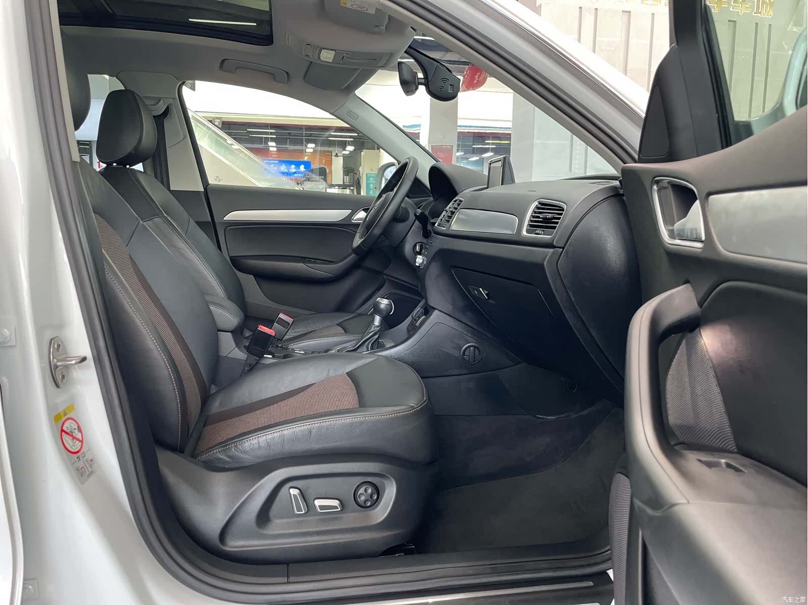 Audi Q3, 2019 12