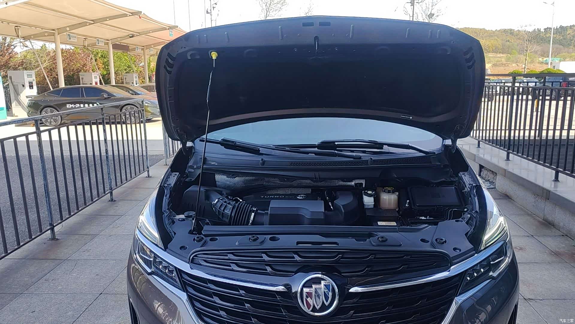 Buick GL8, 2022 8