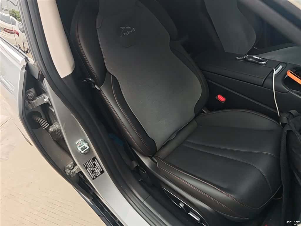 Xpeng P7, 2023 25