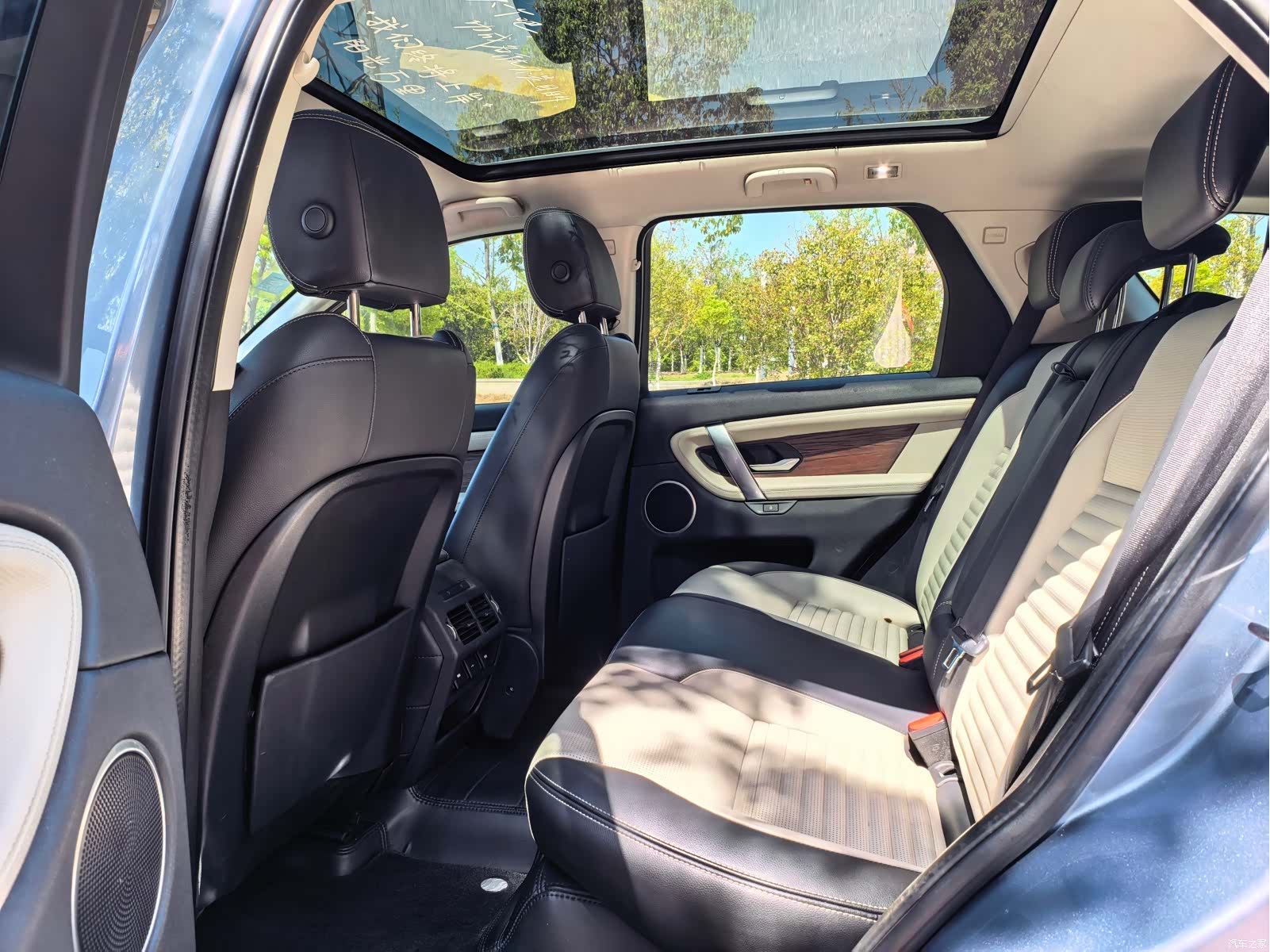 Land Rover Discovery, 2020 9