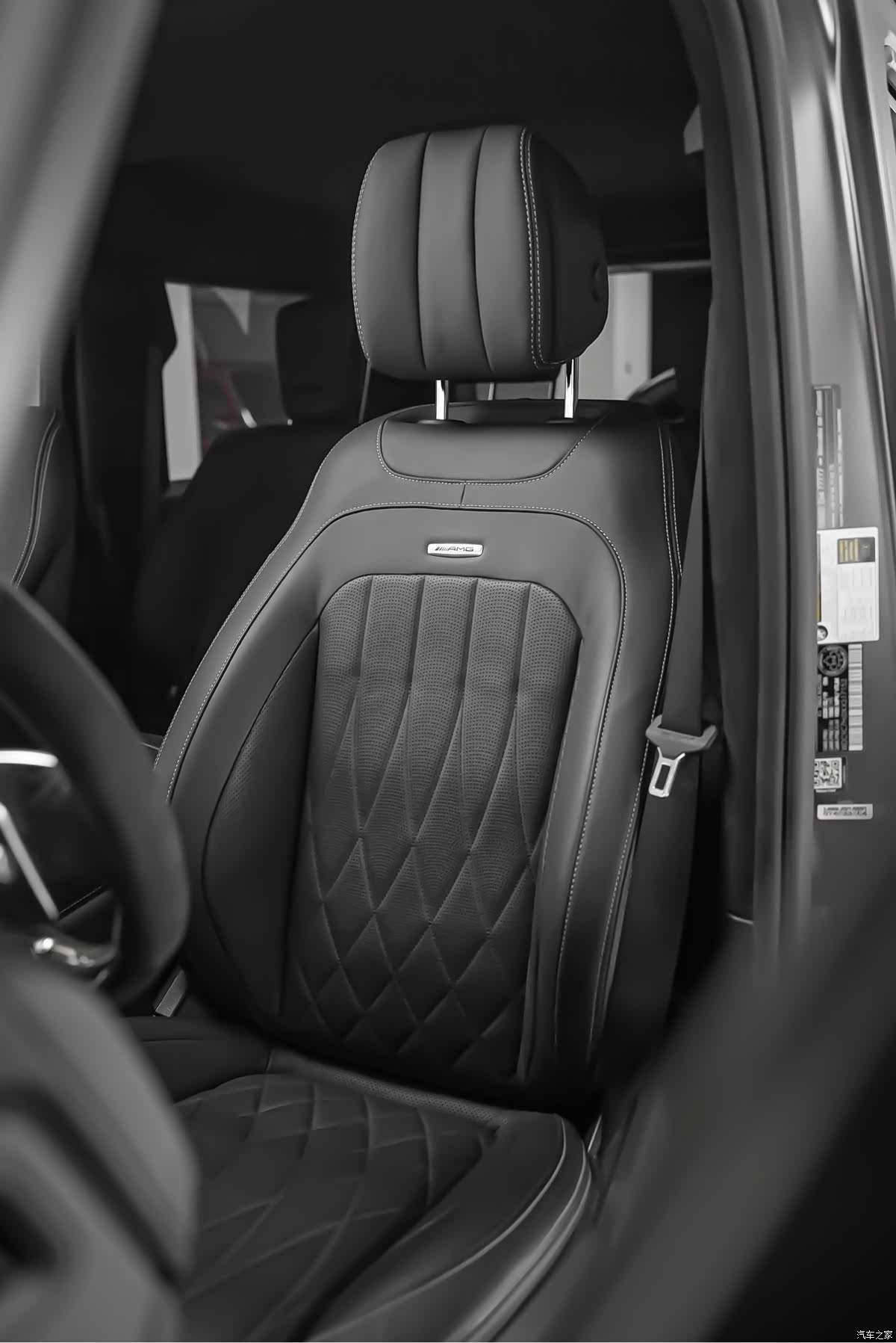 Mercedes-Benz G-Class, 2019 8
