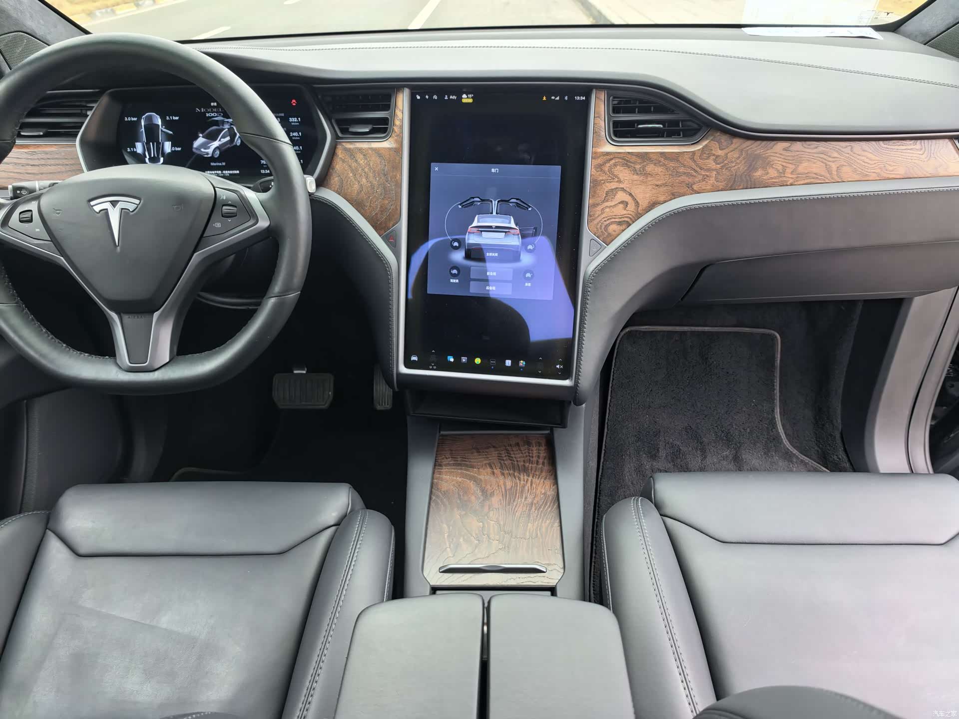 Tesla Model X, 2019 14