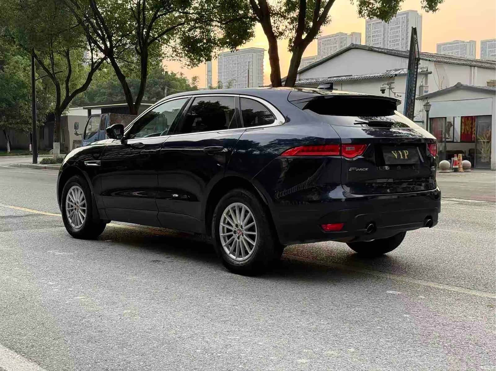 Jaguar F-PACE, 2018 8