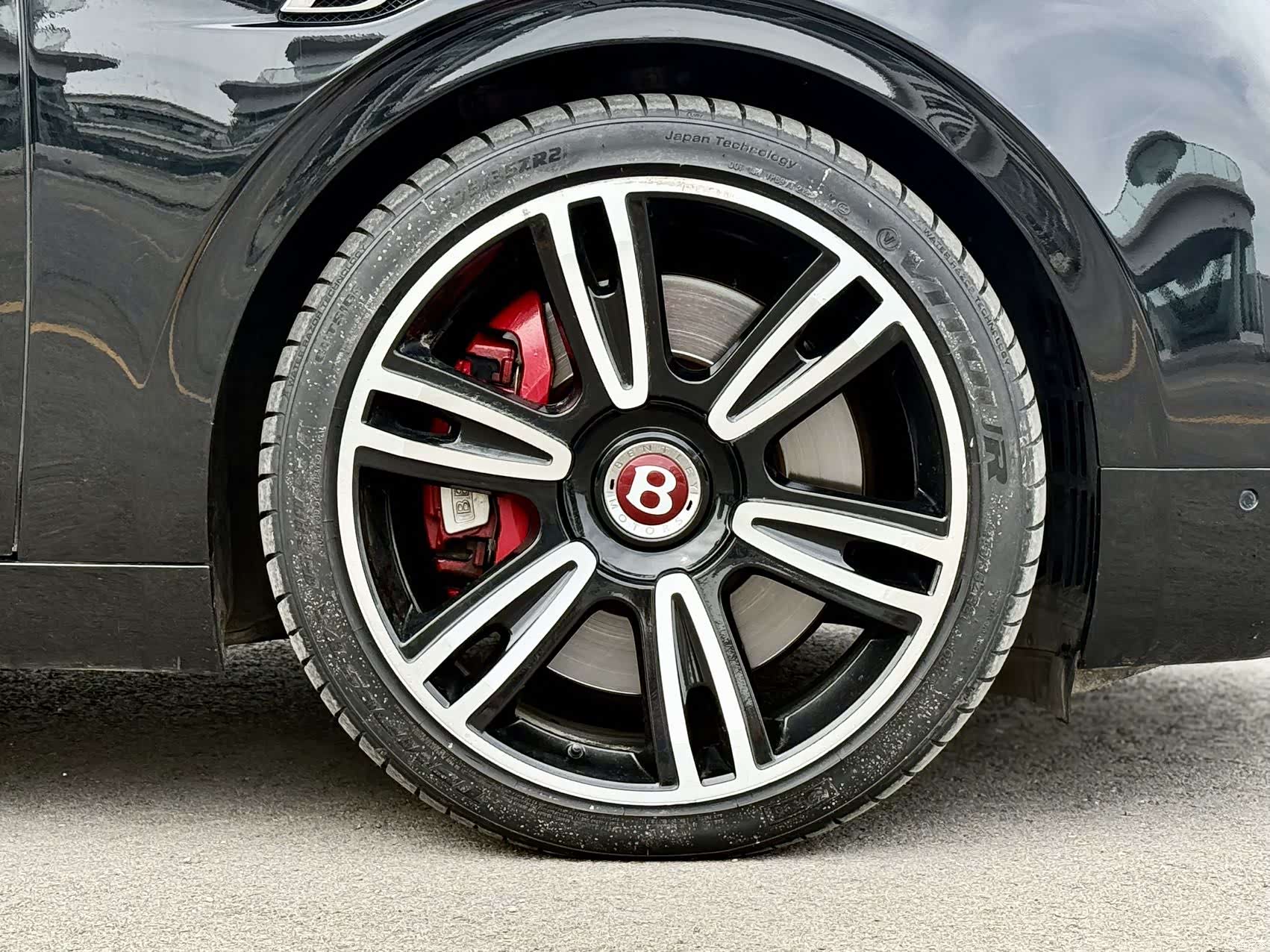 Bentley Flying Spur, 2019 4