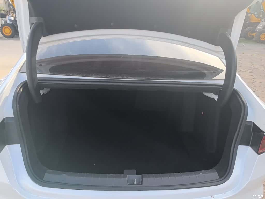 BYD Qin, 2024 19