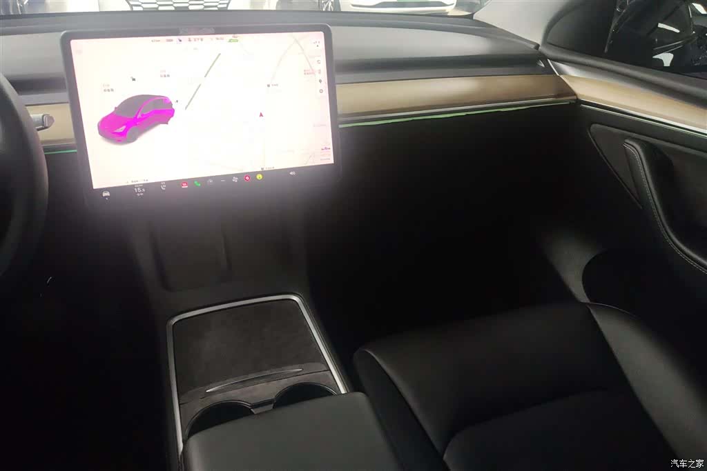 Tesla Model Y, 2021 13