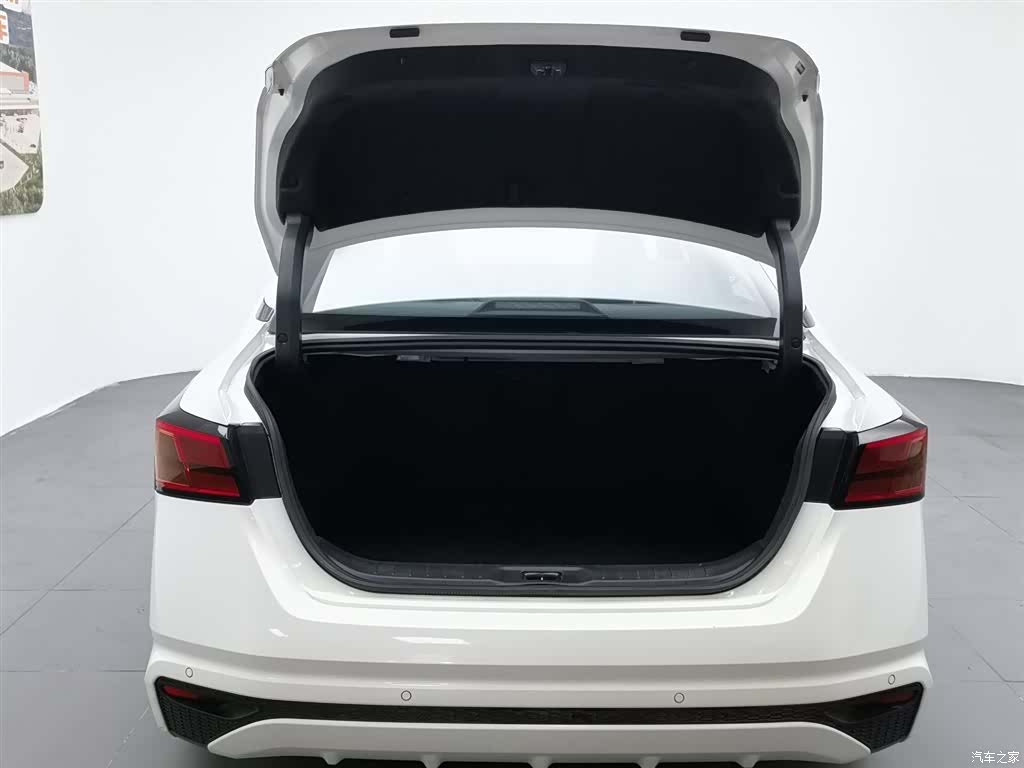 Nissan Teana, 2021 16