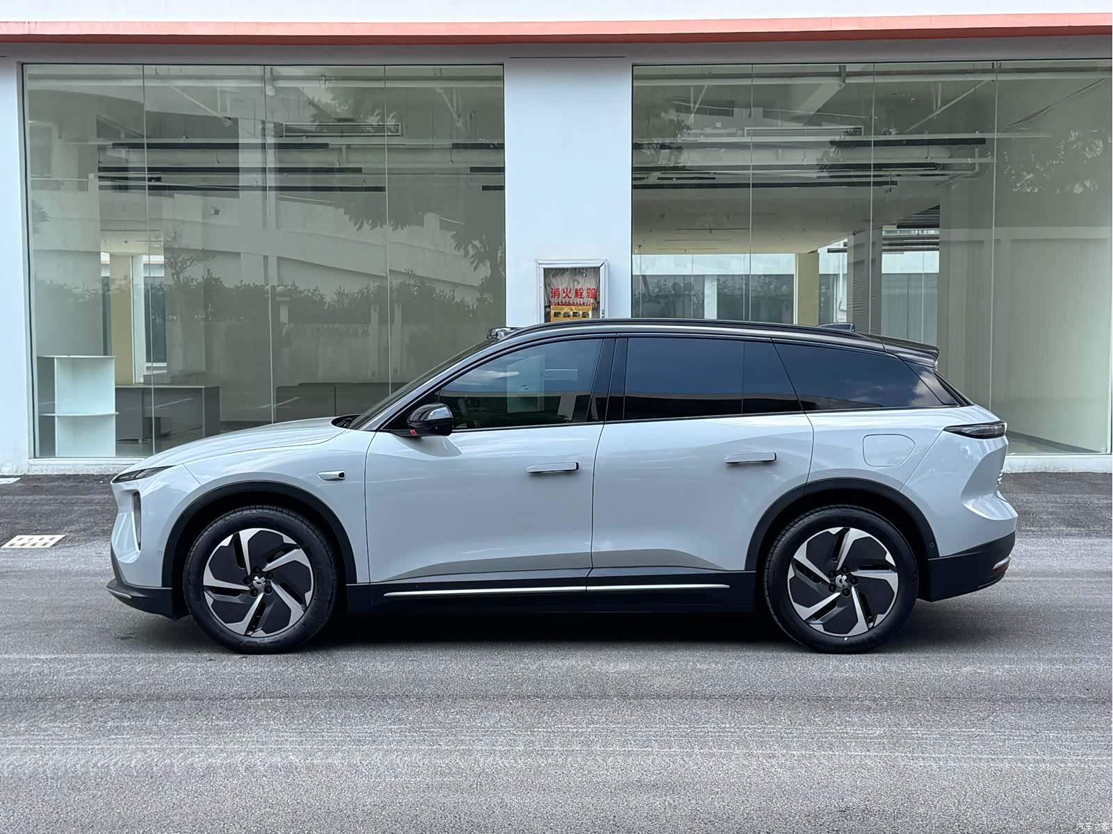 NIO ES6, 2023 23