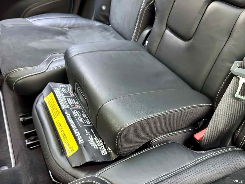 Volvo XC90, 2019 17