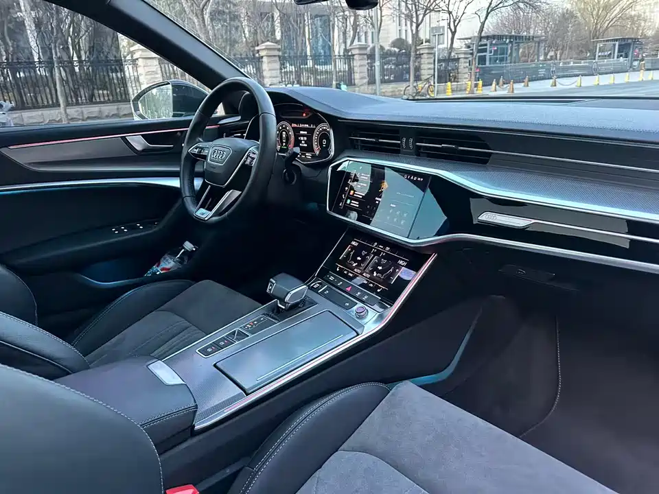 Audi A6L