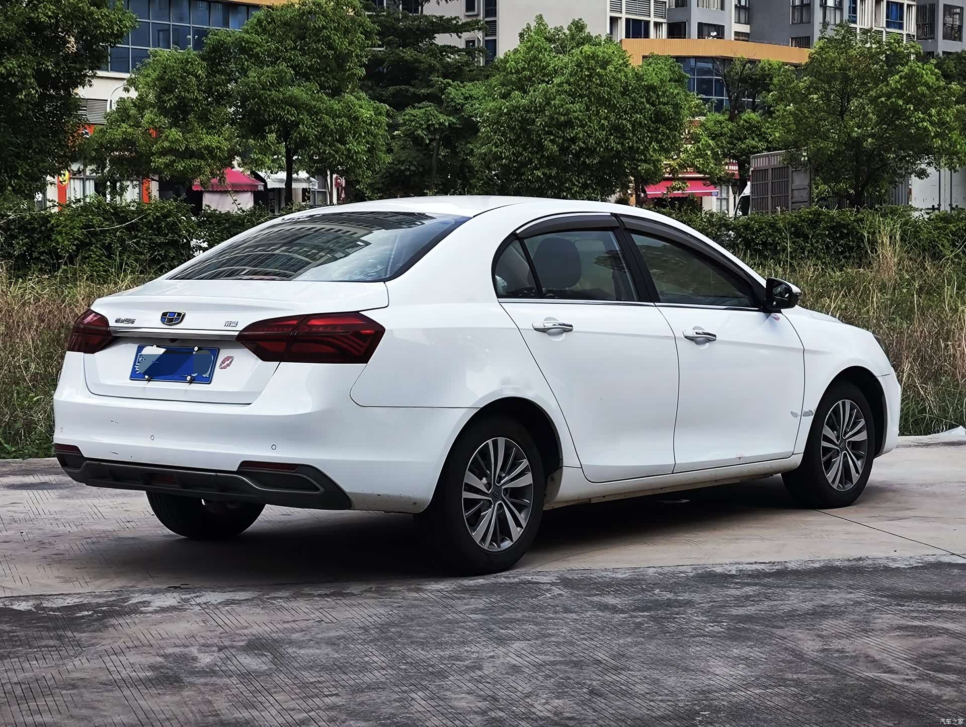 Geely Emgrand, 2018 4