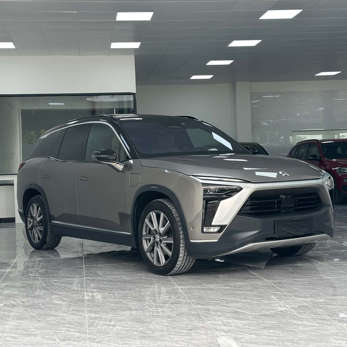 NIO ES8, 2021 4