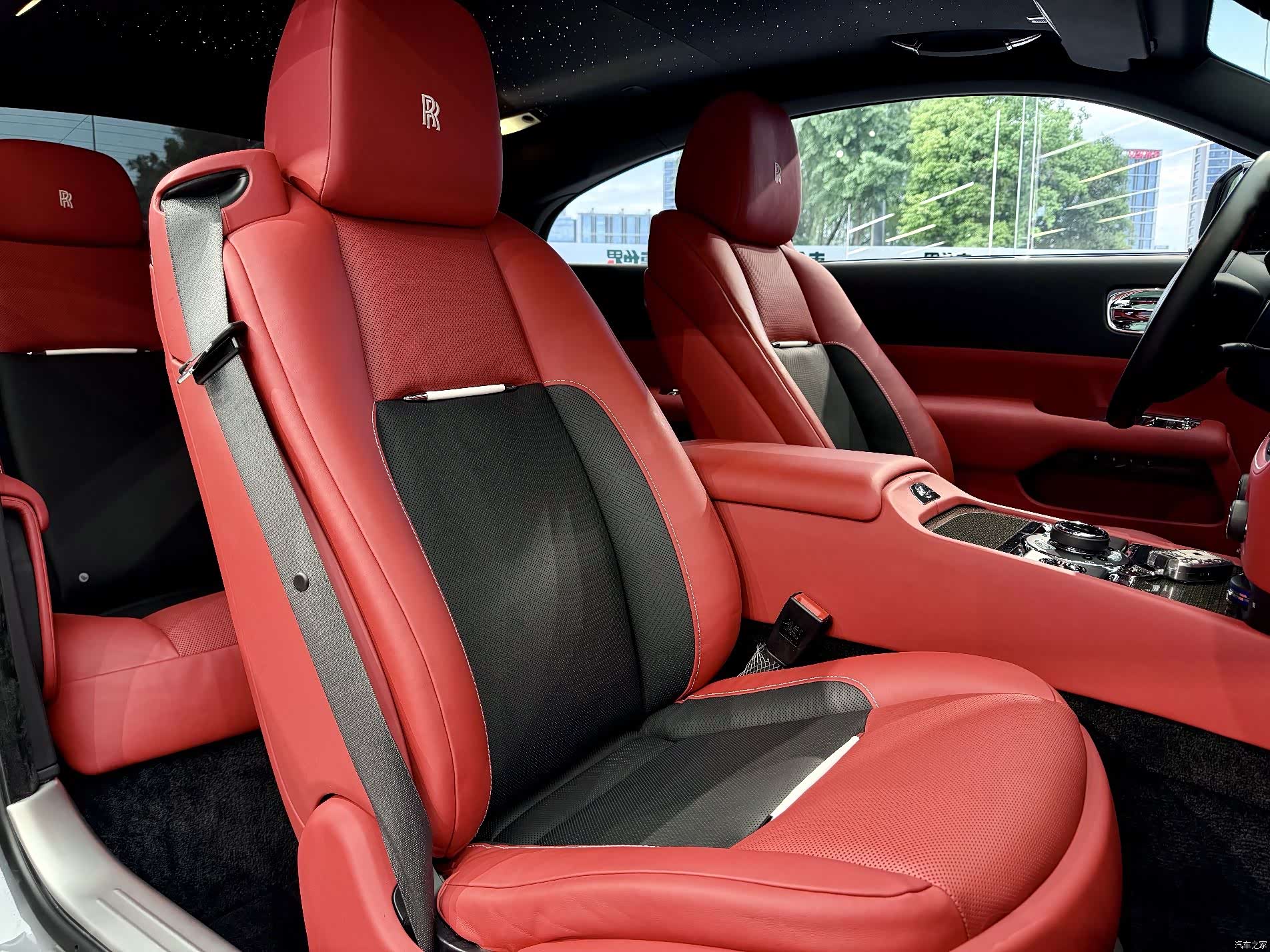 Rolls-Royce Wraith, 2021 8