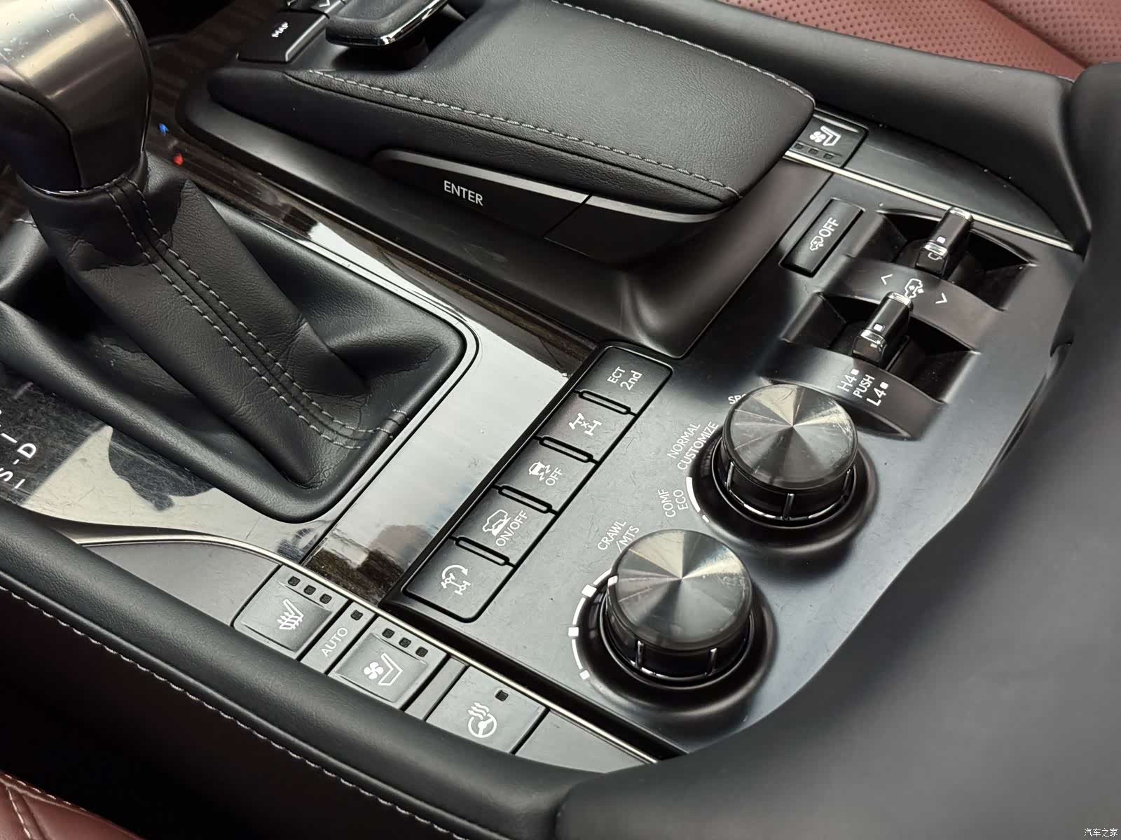 Lexus LX, 2019 13