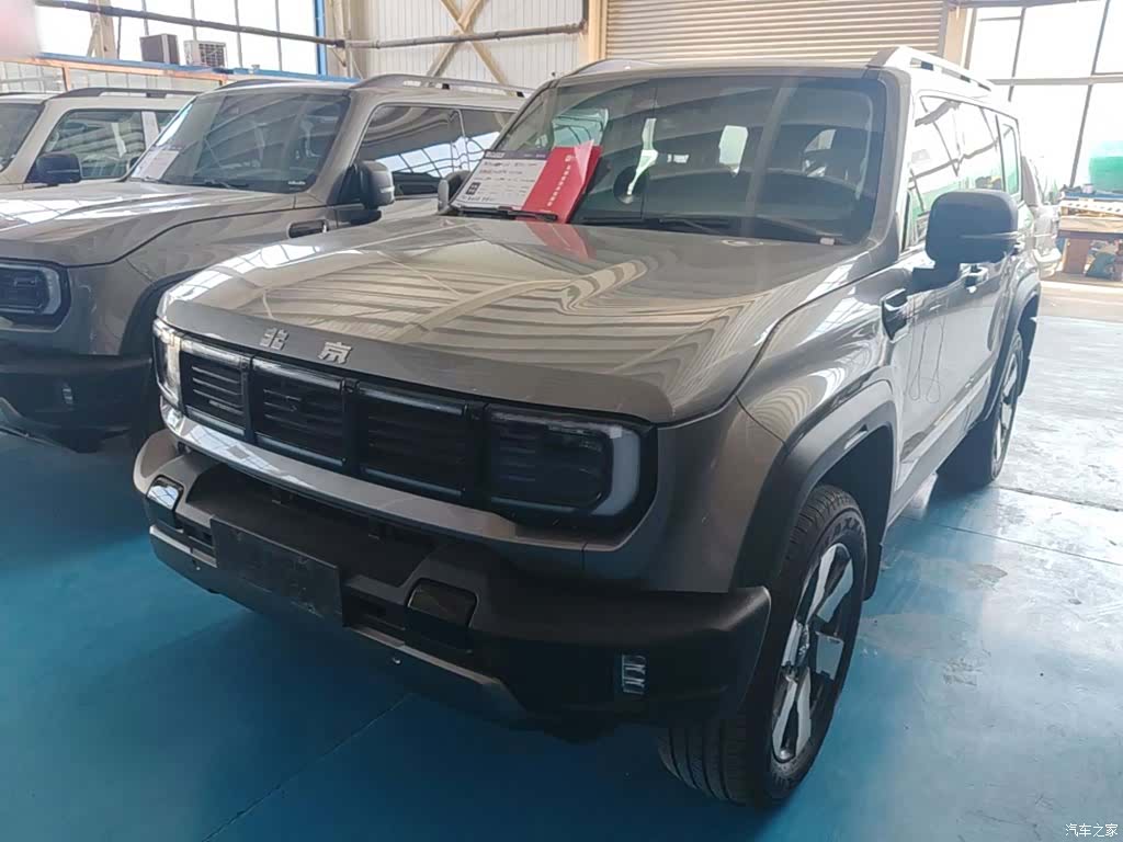 BAIC BJ40, 2025 1