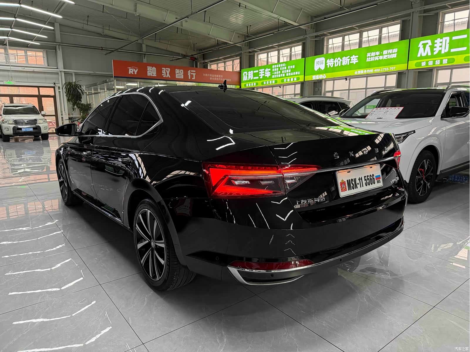 Skoda Superb, 2022 6