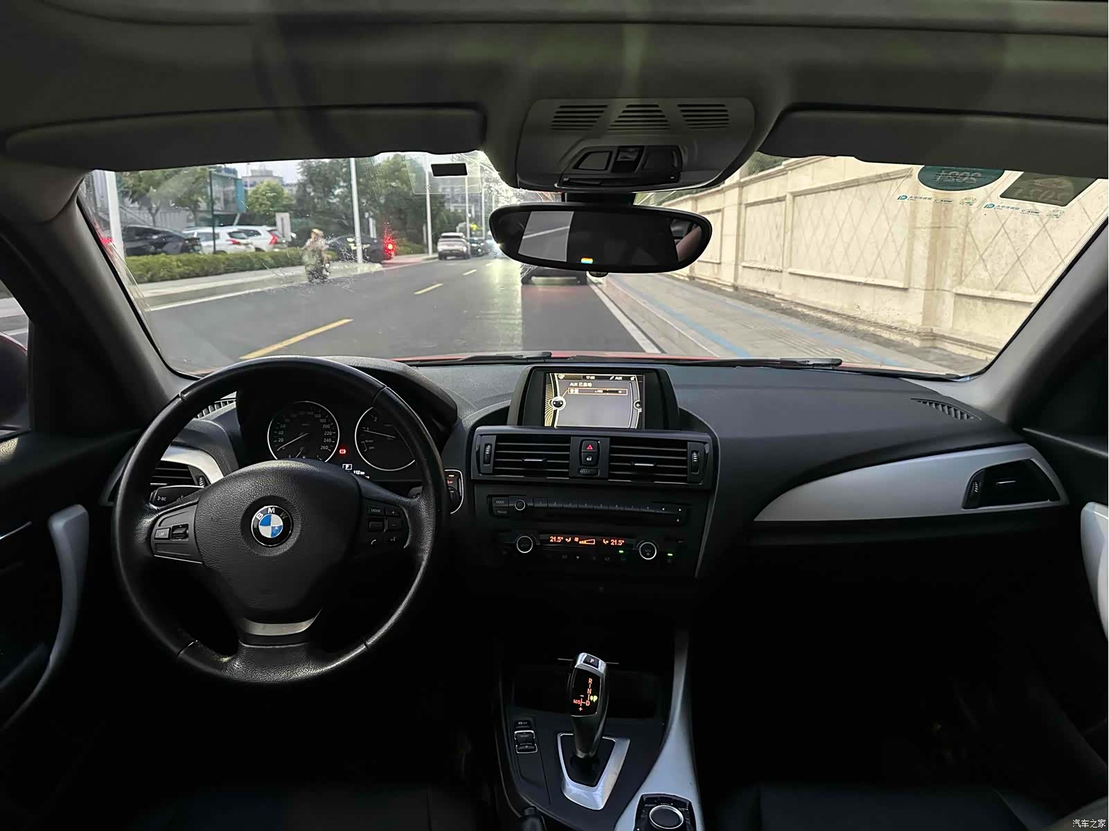 BMW 1 Series, 2012 8