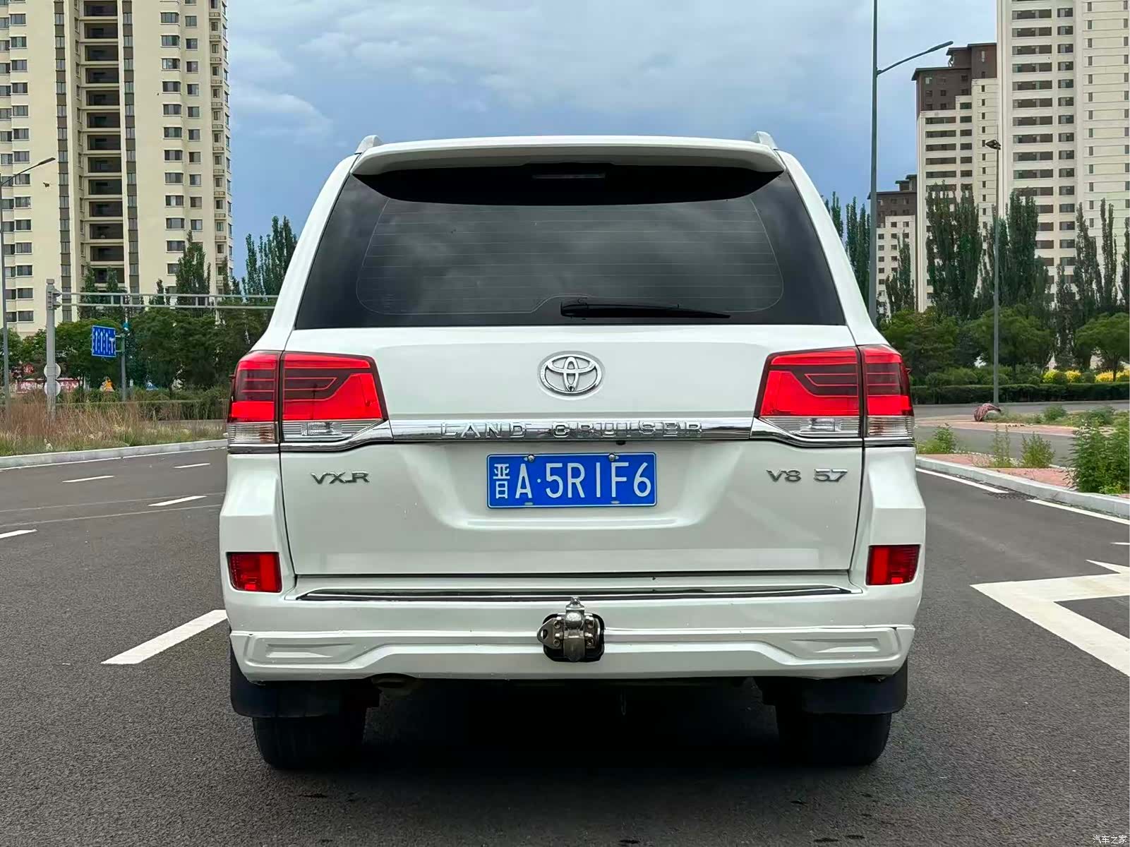 Toyota Land Cruiser, 2015 8